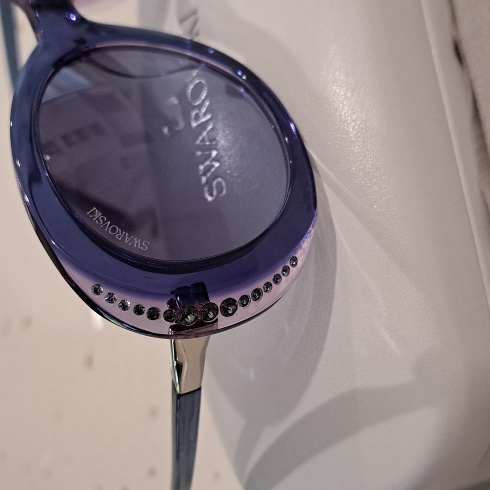 NWT Swarovski Sunglasses - Picture 4 of 14